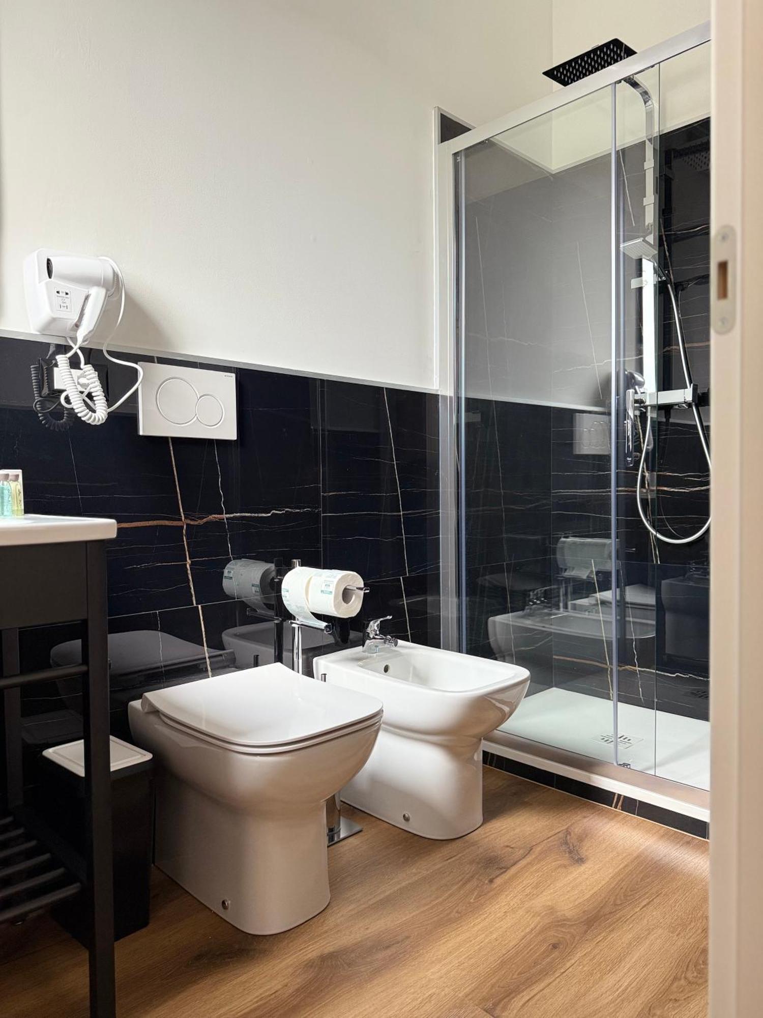 Infinity House - Eleganza Moderna Tra Treviso E Venezia Hotel Casièr Cameră foto
