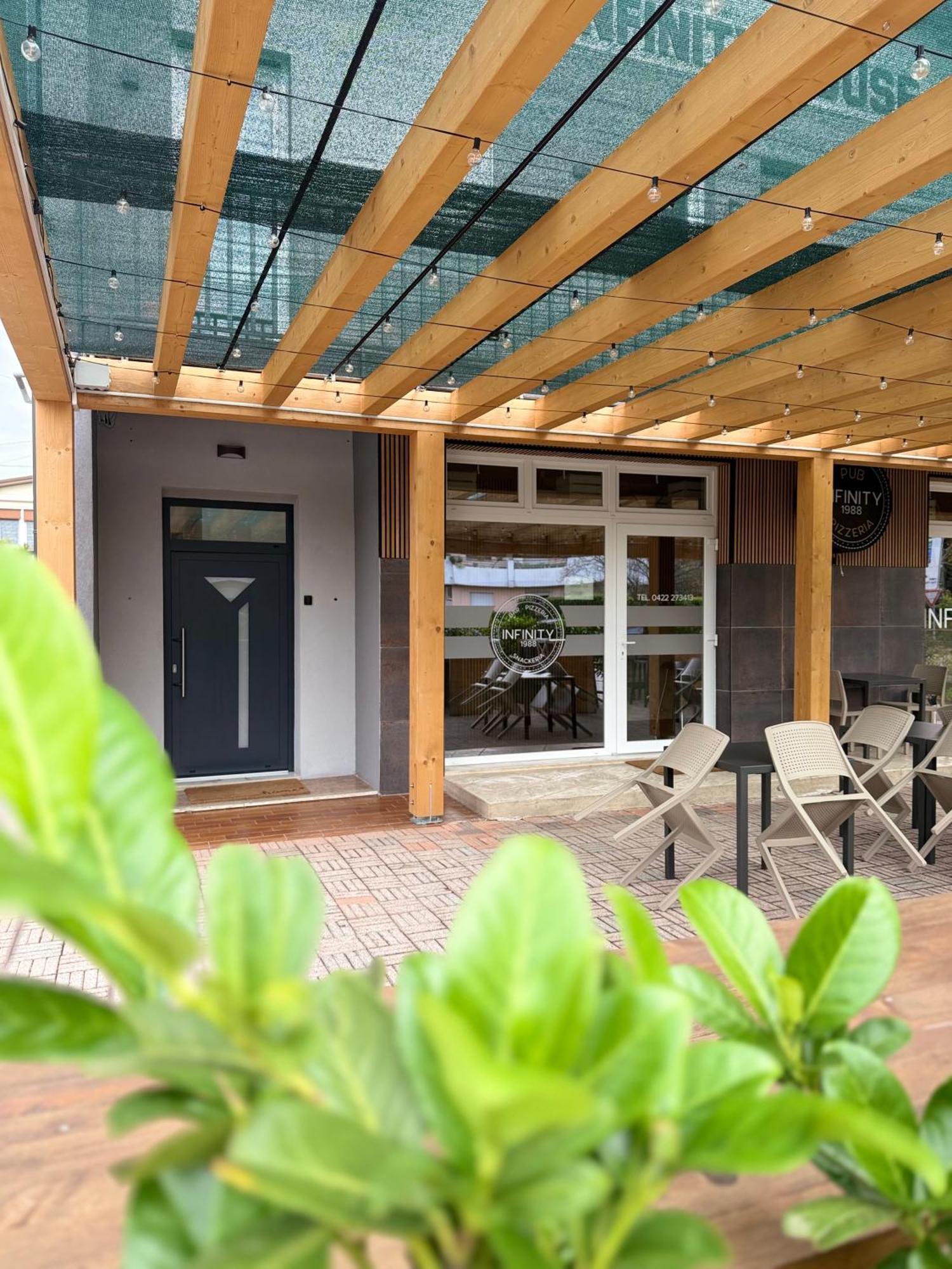 Infinity House - Eleganza Moderna Tra Treviso E Venezia Hotel Casièr Exterior foto